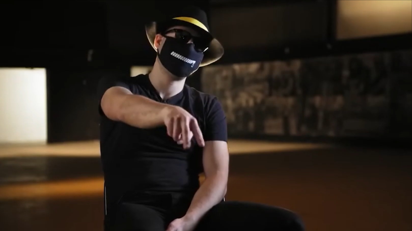 Nguyên nhân khiến nhiều người trở thành nạn nhân của lừa đảo mạng | Công nghệ và đời sống | 10/07/2025