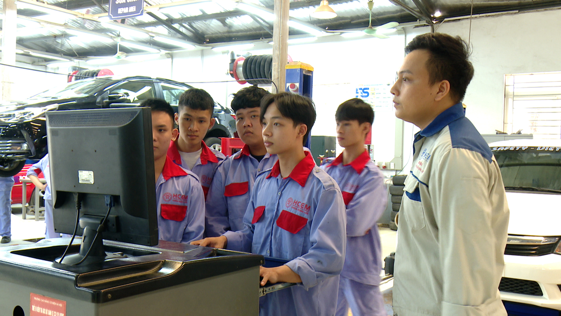 Trung học nghề - một lựa chọn, nhiều cơ hội