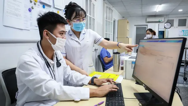 11/42 bệnh viện của Hà Nội áp dụng bệnh án điện tử