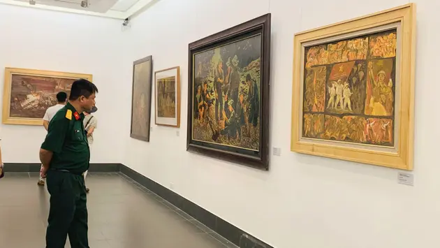 Triển lãm 'Qua miền thương nhớ' 