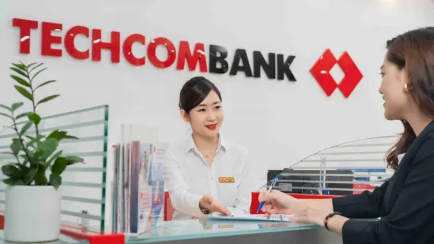 Techcombank: Lợi nhuận 31.500 tỷ đồng, chia cổ tức 7.000 tỷ đồng