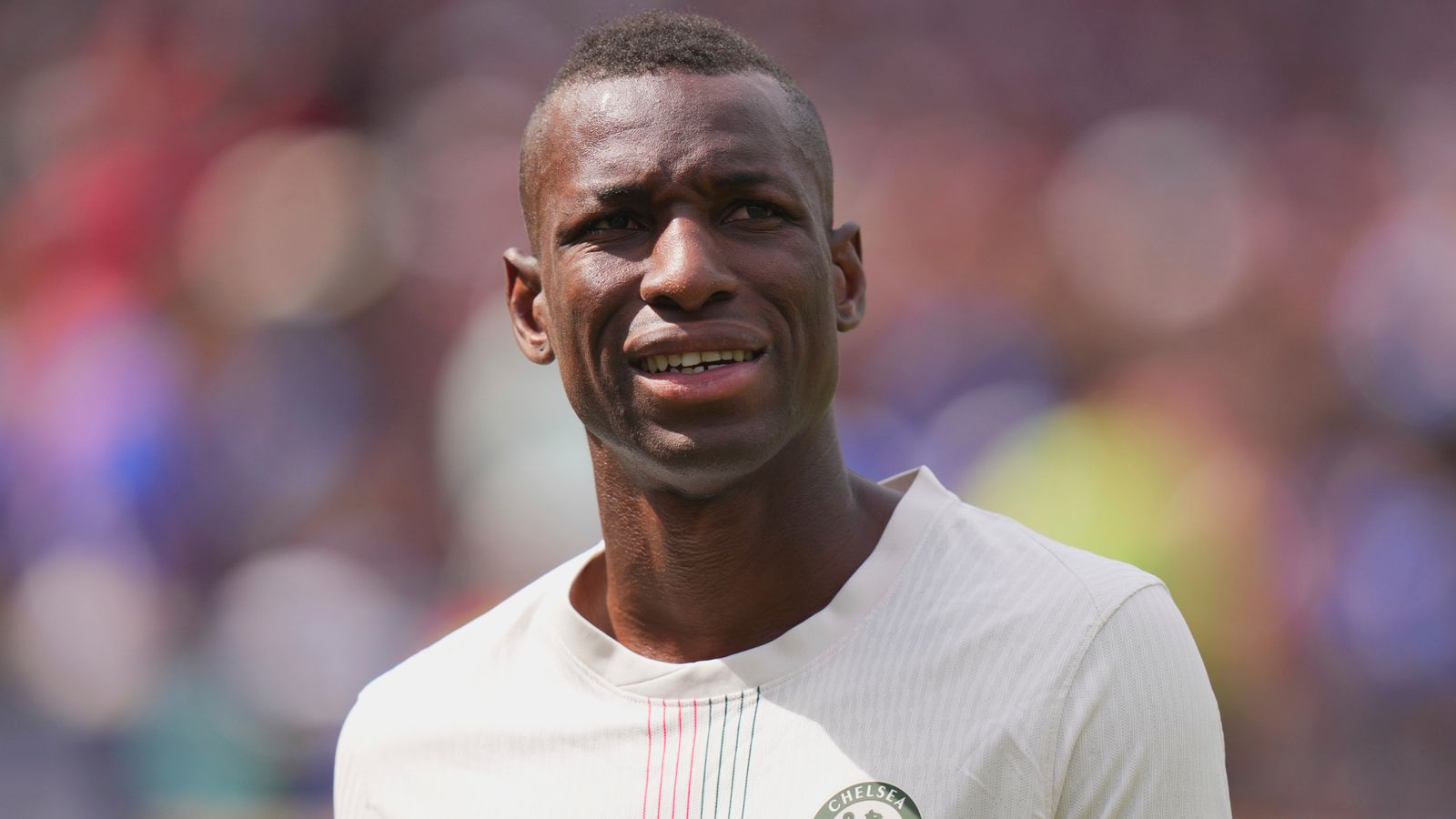 Man United có lợi thế chiêu mộ Nicolas Jackson